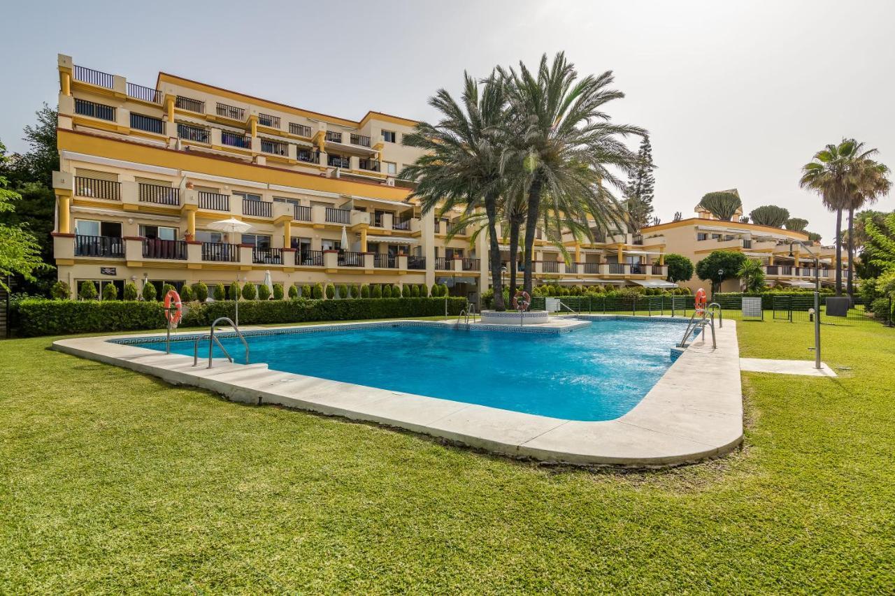 Oleholidays 304 Romana Playa Junto Al Mar Marbella Bagian luar foto