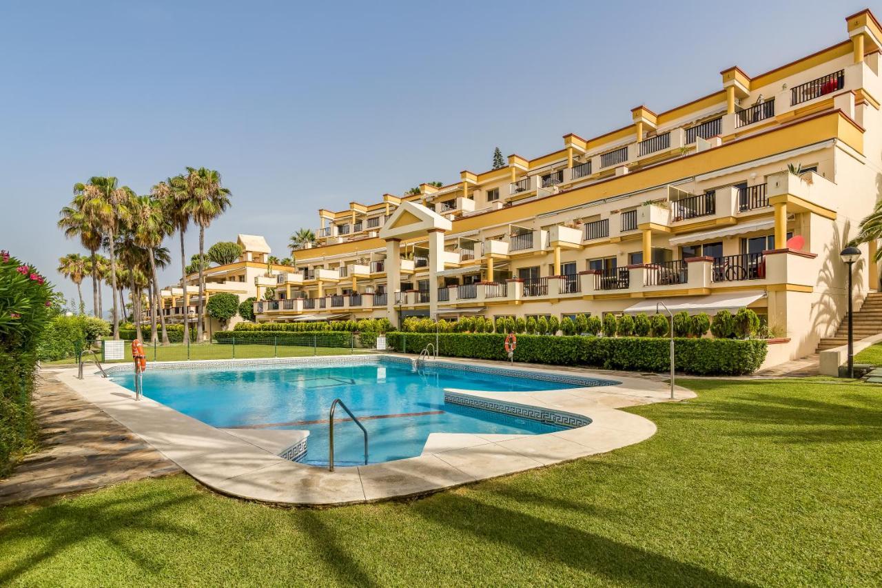 Oleholidays 304 Romana Playa Junto Al Mar Marbella Bagian luar foto